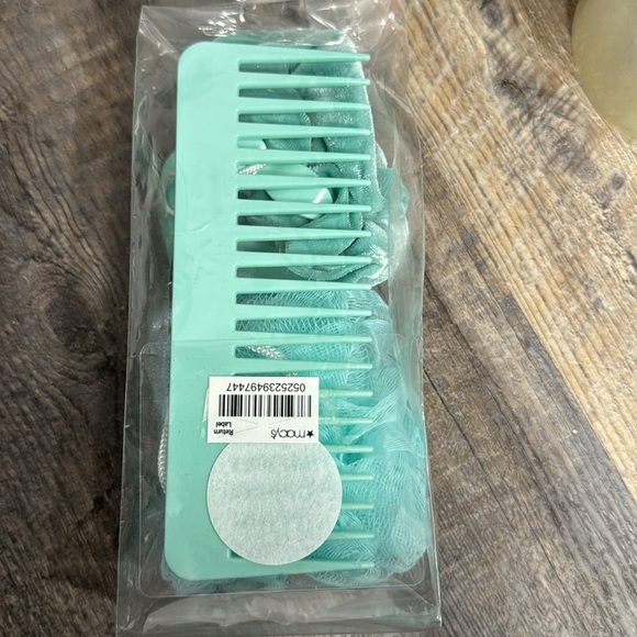 4 pc Conair scalp care set - Picture 4 of 6